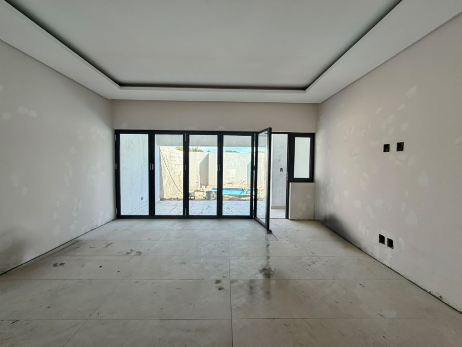 4 Bedroom Property for Sale in Sandown Western Cape